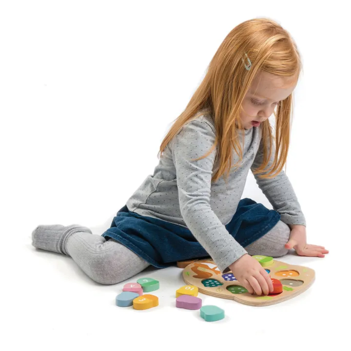 Tender Leaf Toys Puzzle des chiffres à encastrer en bois