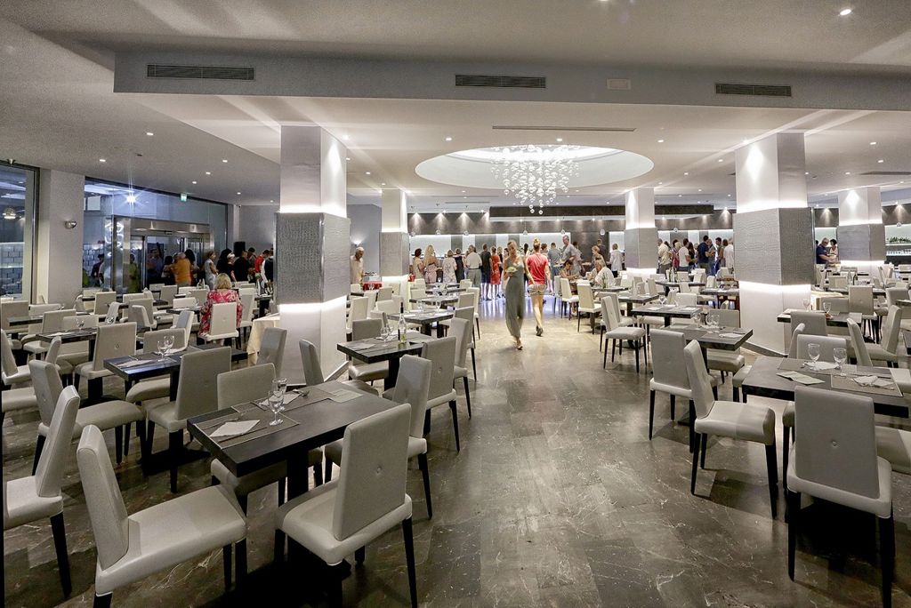 Fly & Go Santa Lucia E Le Sabbie D’Oro Logies en ontbijt - Hotel