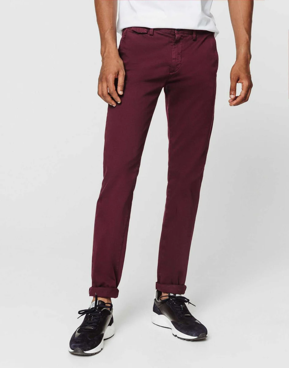 Chino satin bordeaux
