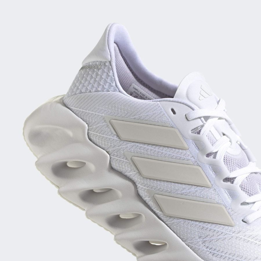 Adidas Chaussure de running adidas Switch Fwd 2