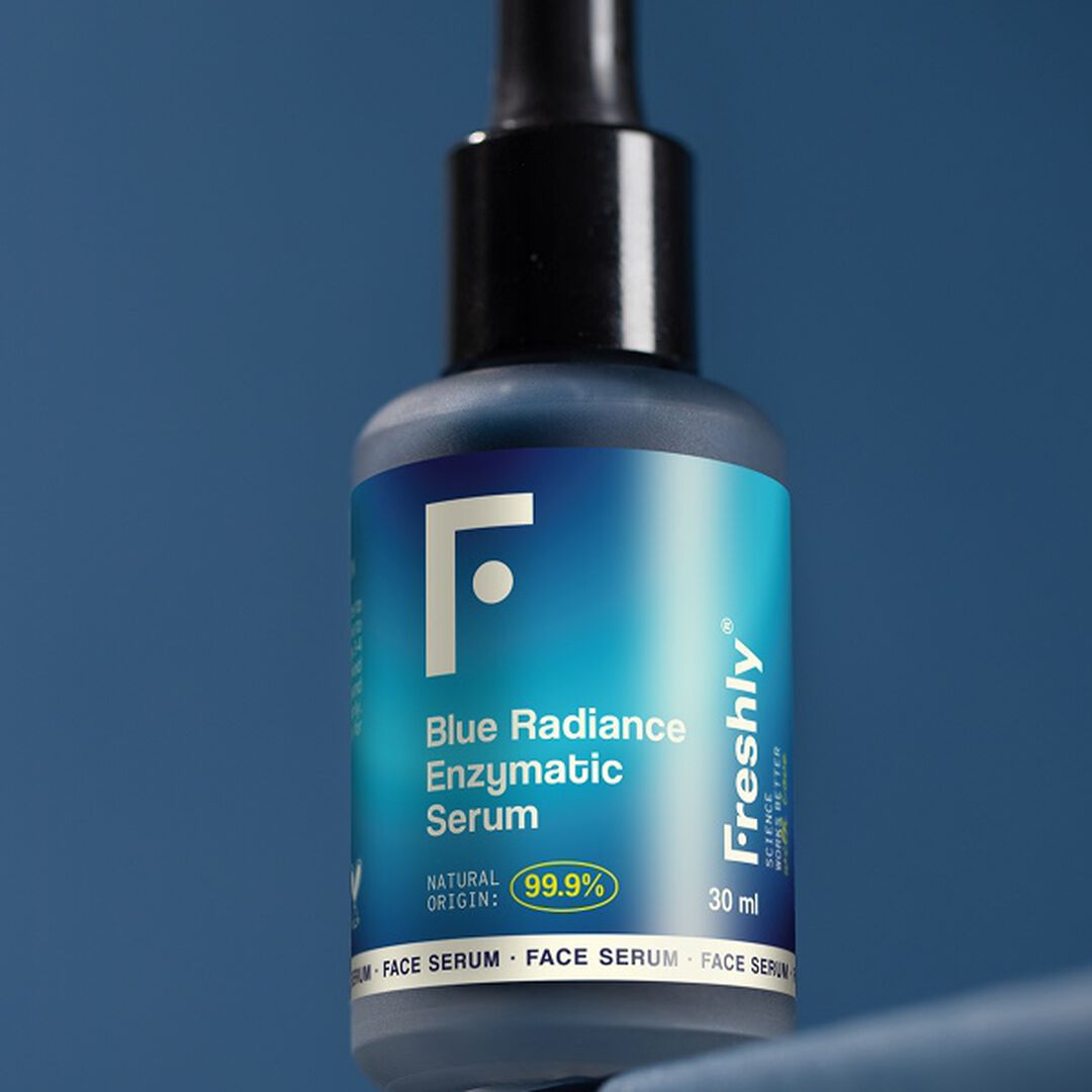 FRESHLY  Sérum Exfoliante Enzimático - Blue Radiance Enzymatic Serum - 30ml