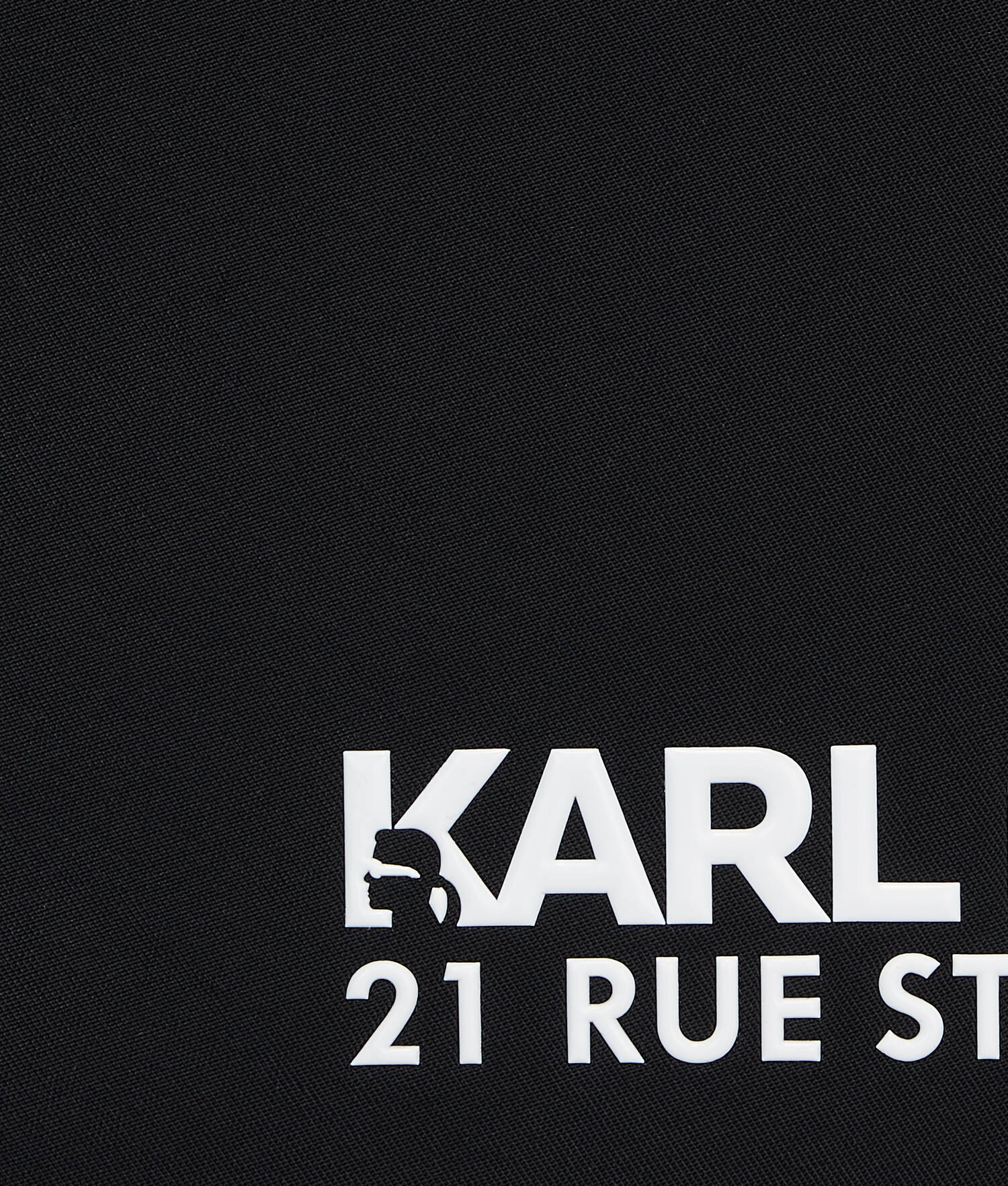 GRANDE POCHETTE RUE ST-GUILLAUME
