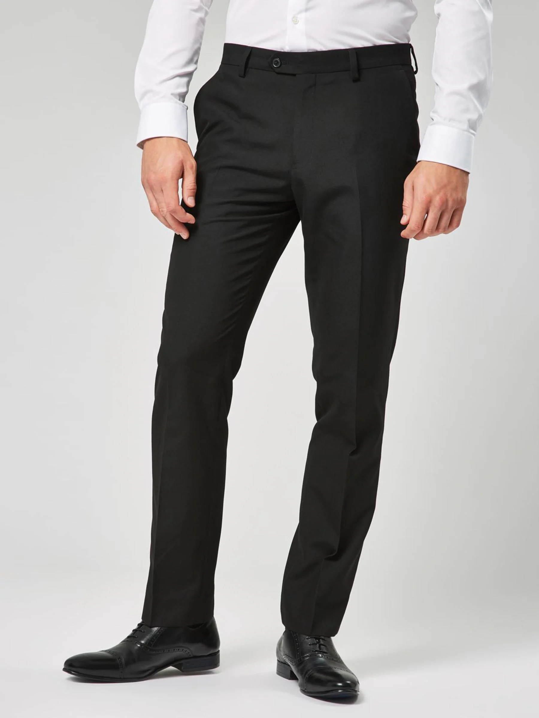 Zwart - Tailored fit - Kostuumbroeken