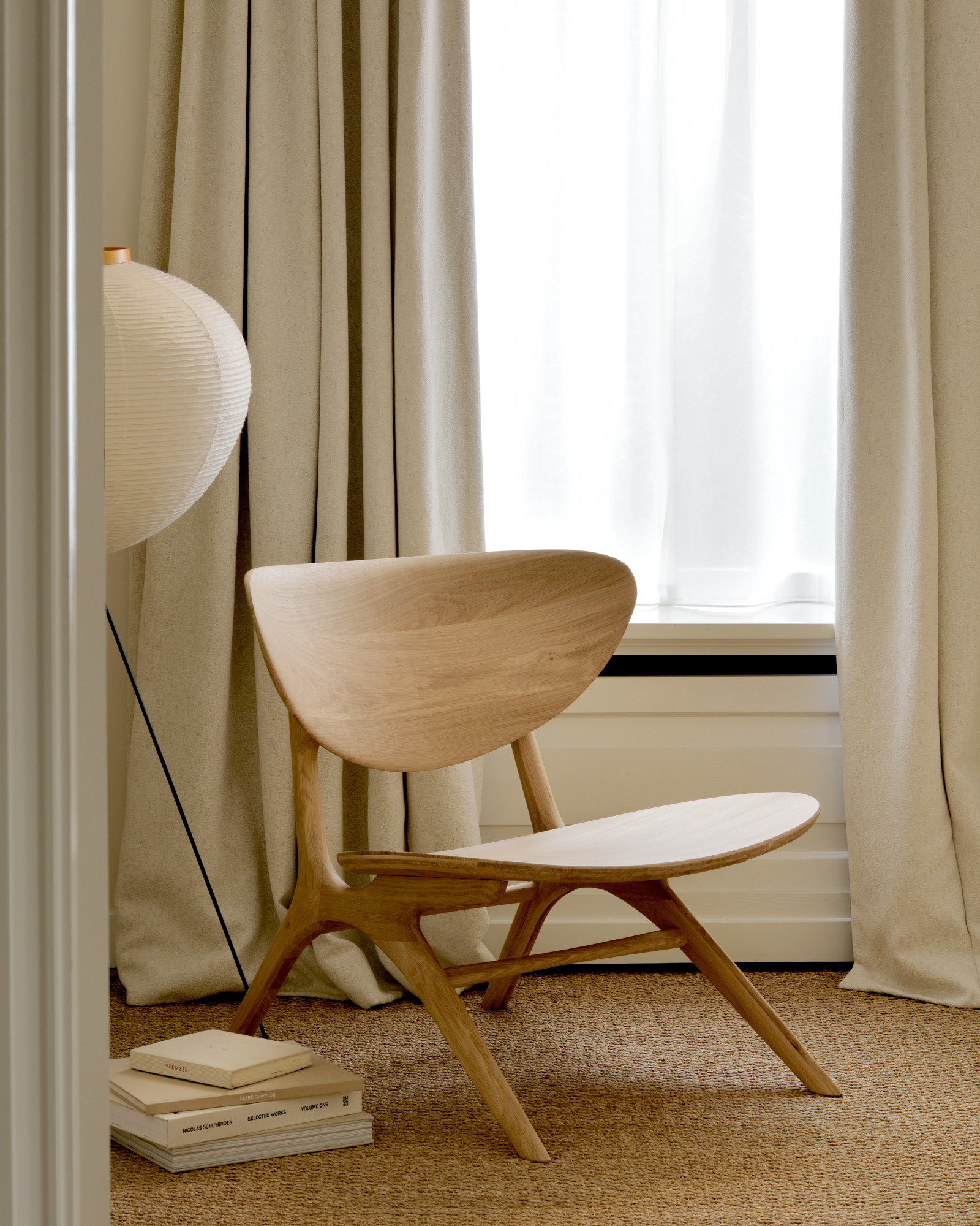 Eye lounge chair - donker mahonie
