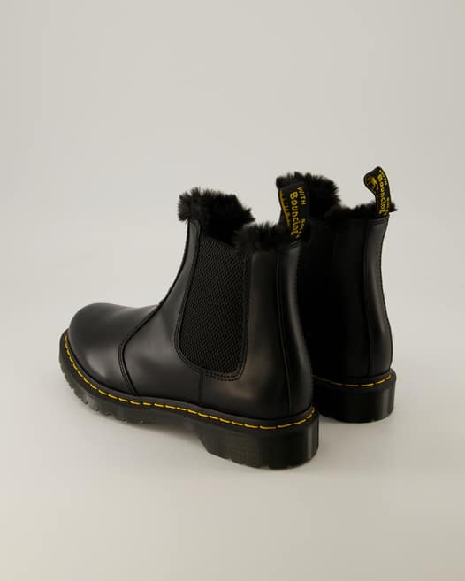 Dr. Martens 2976 Leonore Chelsea Boots in Schwarz