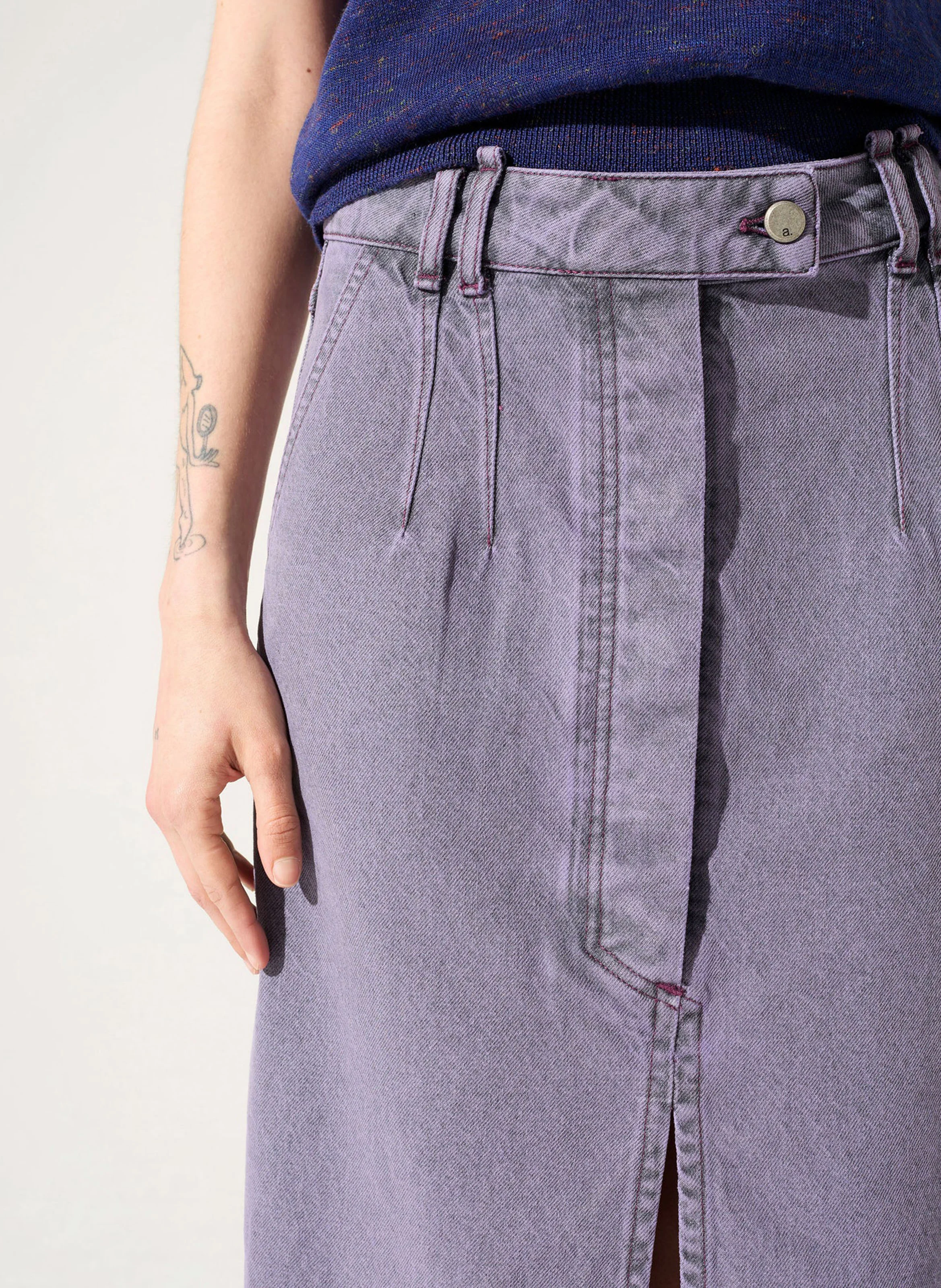 ANDREA - Jupe crayon en toile denim de coton | Violet