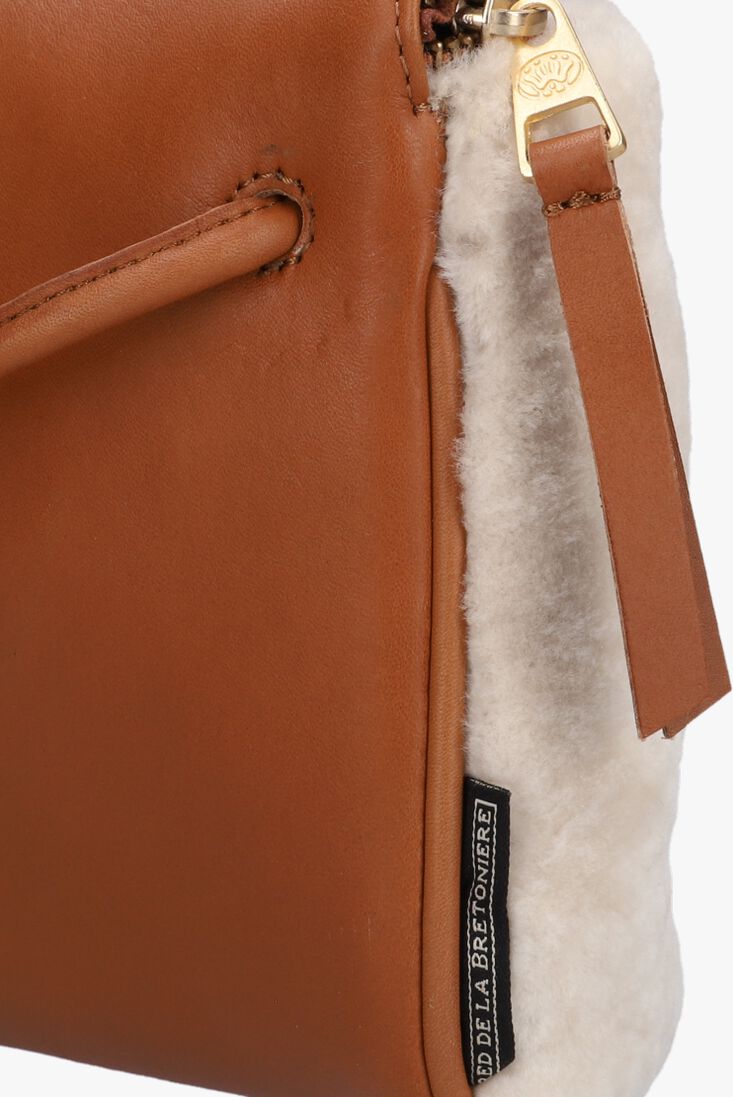 FRED DE LA BRETONIERE beige fred de la bretoniere schoudertas marianneke furry small