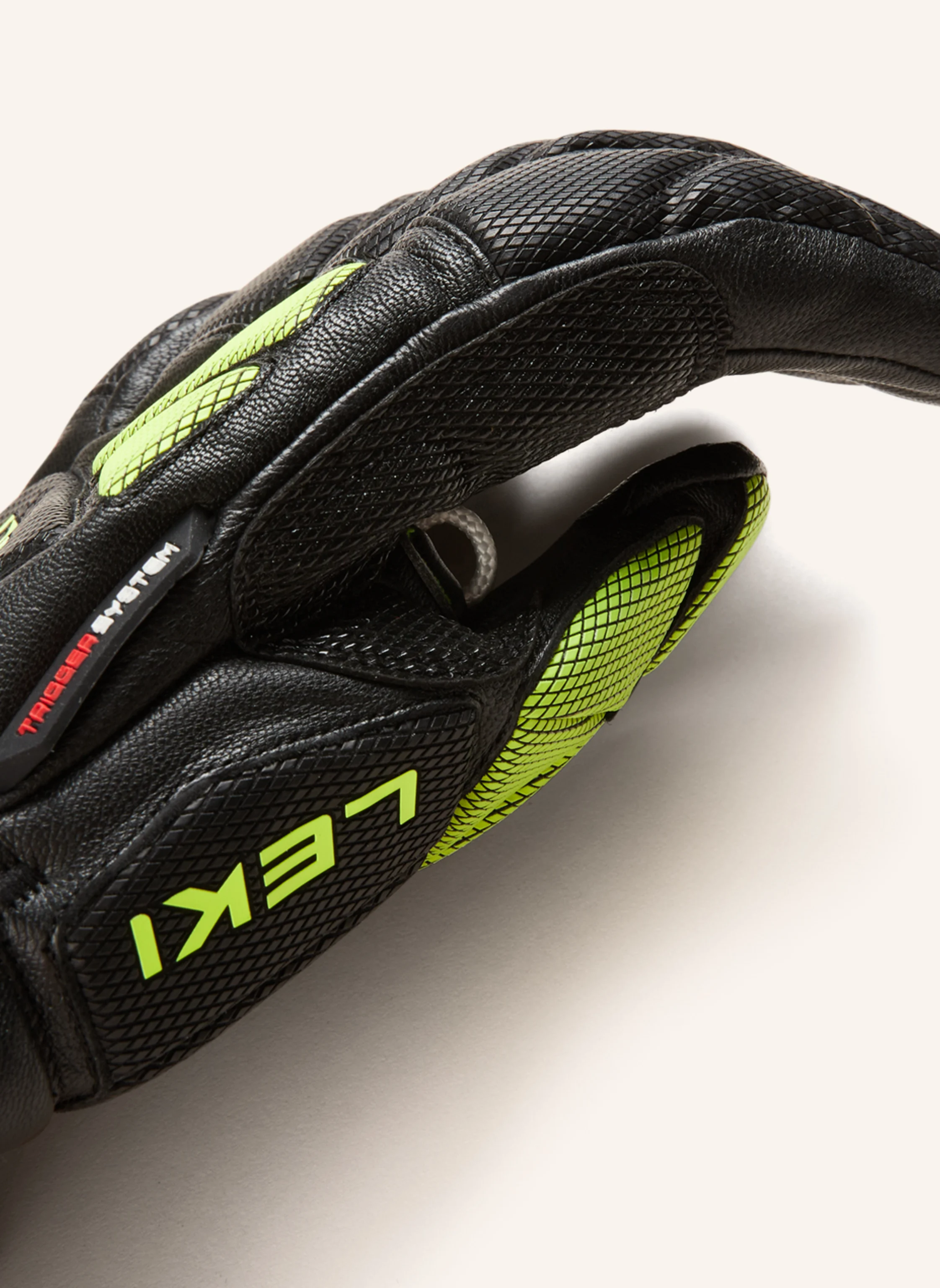 LEKI Skihandschuhe WCR VENOM DH 3D