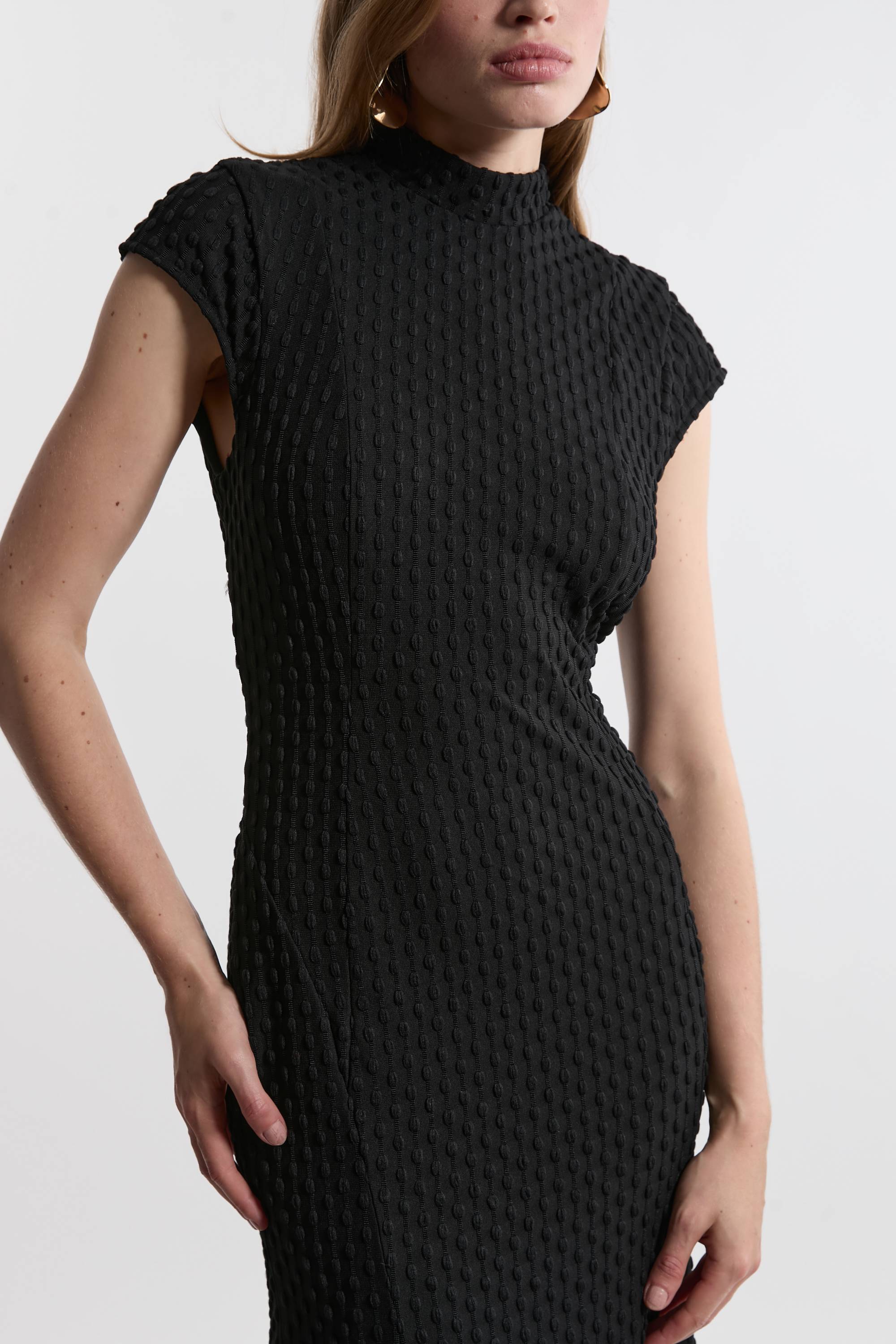 KarenMillen Robe longue maxi à ourlet dramatique en jersey texturé