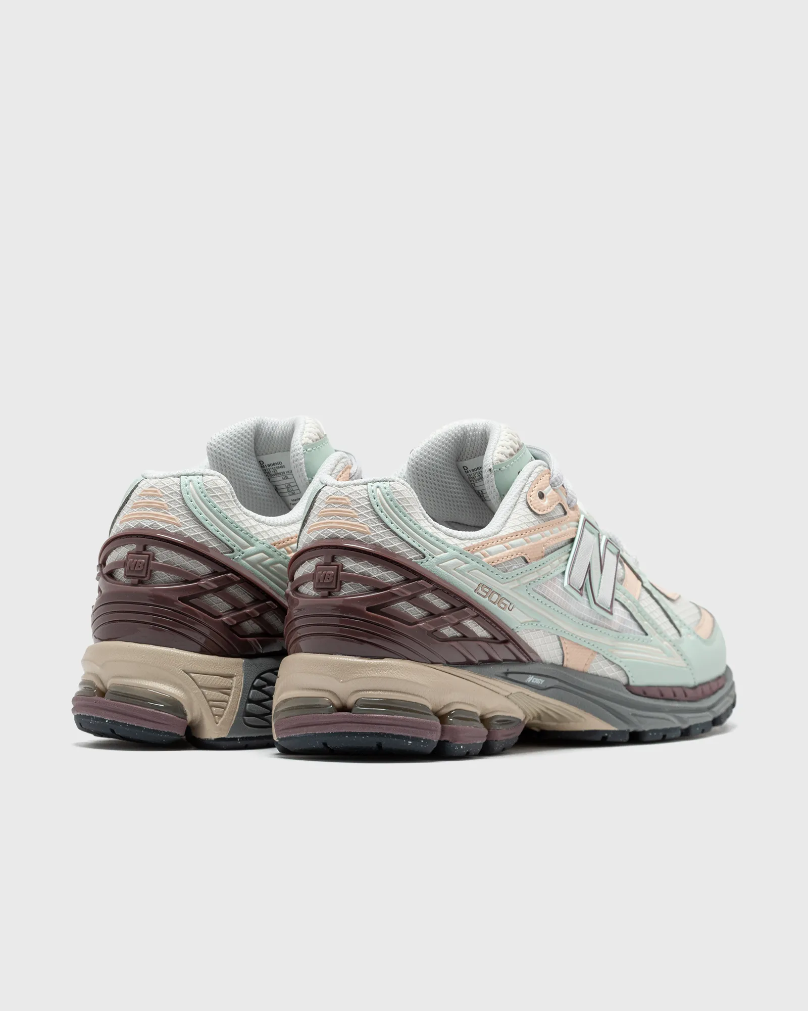 New Balance 1906