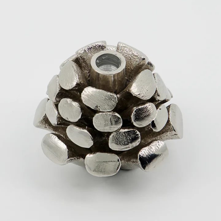 House Doctor - Pine Cone Kerzenständer, antik-silber