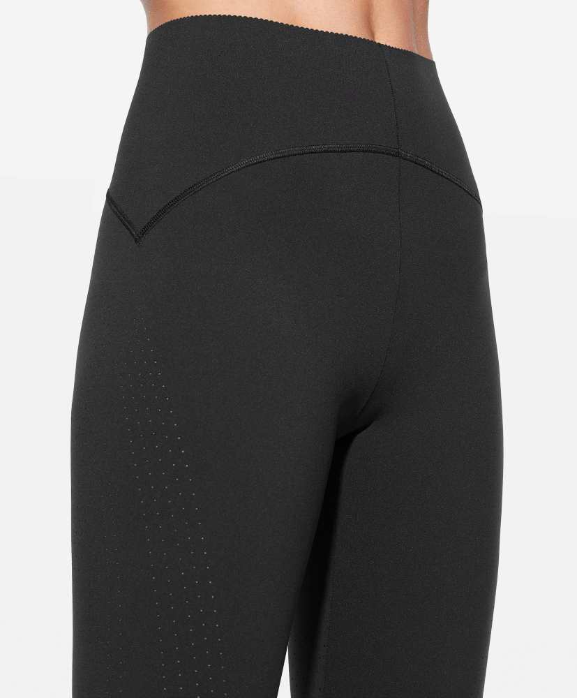 Calças de ciclismo compressivas microperfuradas de 25 cm