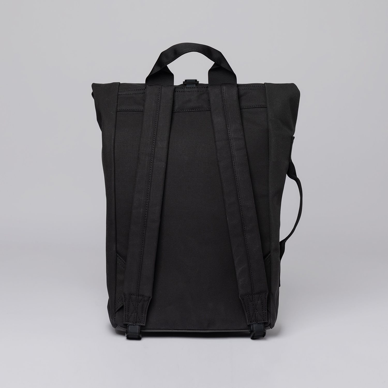Sandqvist Dante Vegan black with black webbing