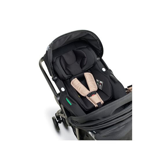 Pack Travel Light ll poussette + coque + adaptateurs   de               Formula Baby