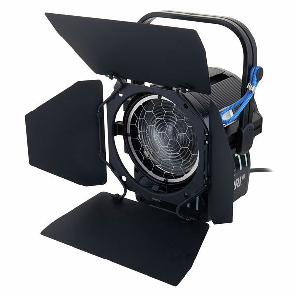 ARRI True Blue T1 1000 W Man Black