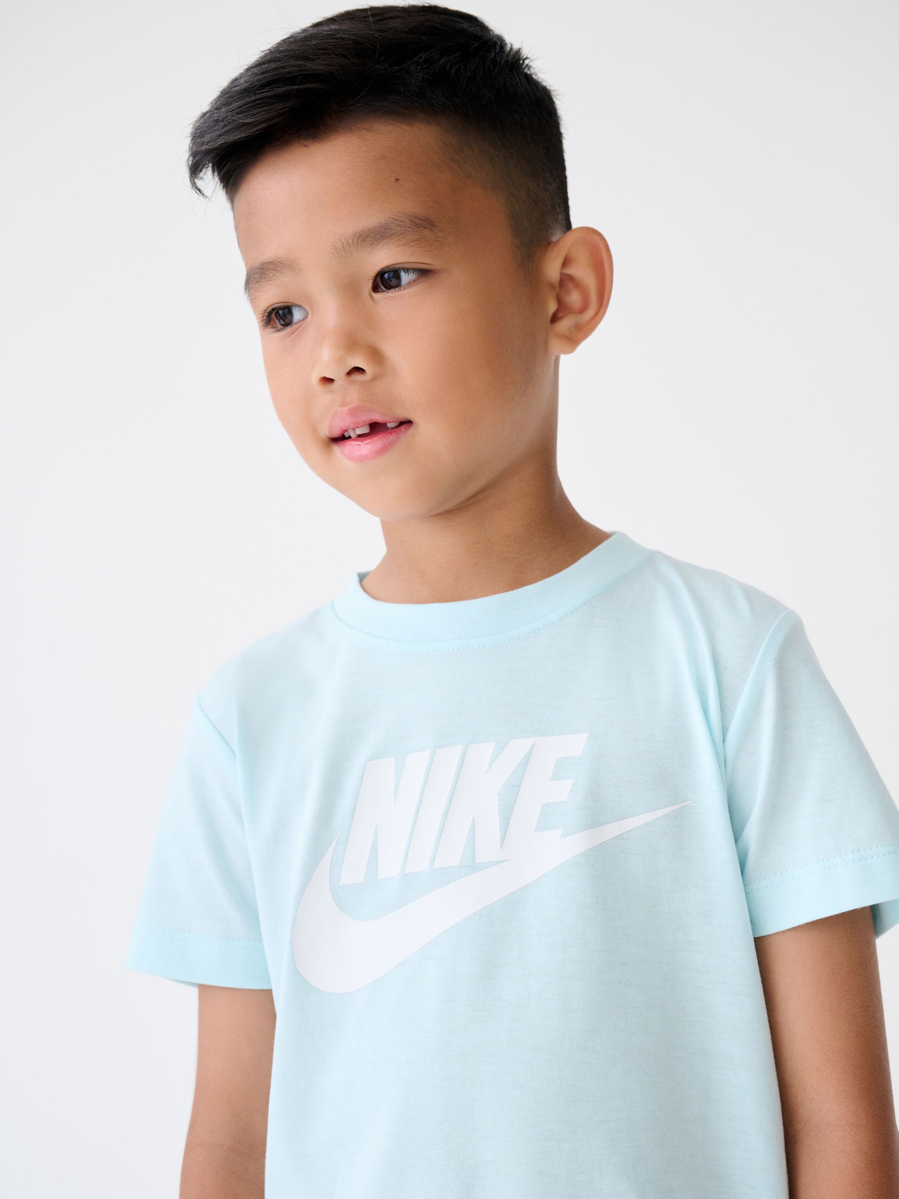 Blauw - Nike Little Kids Club set van T-shirt en short