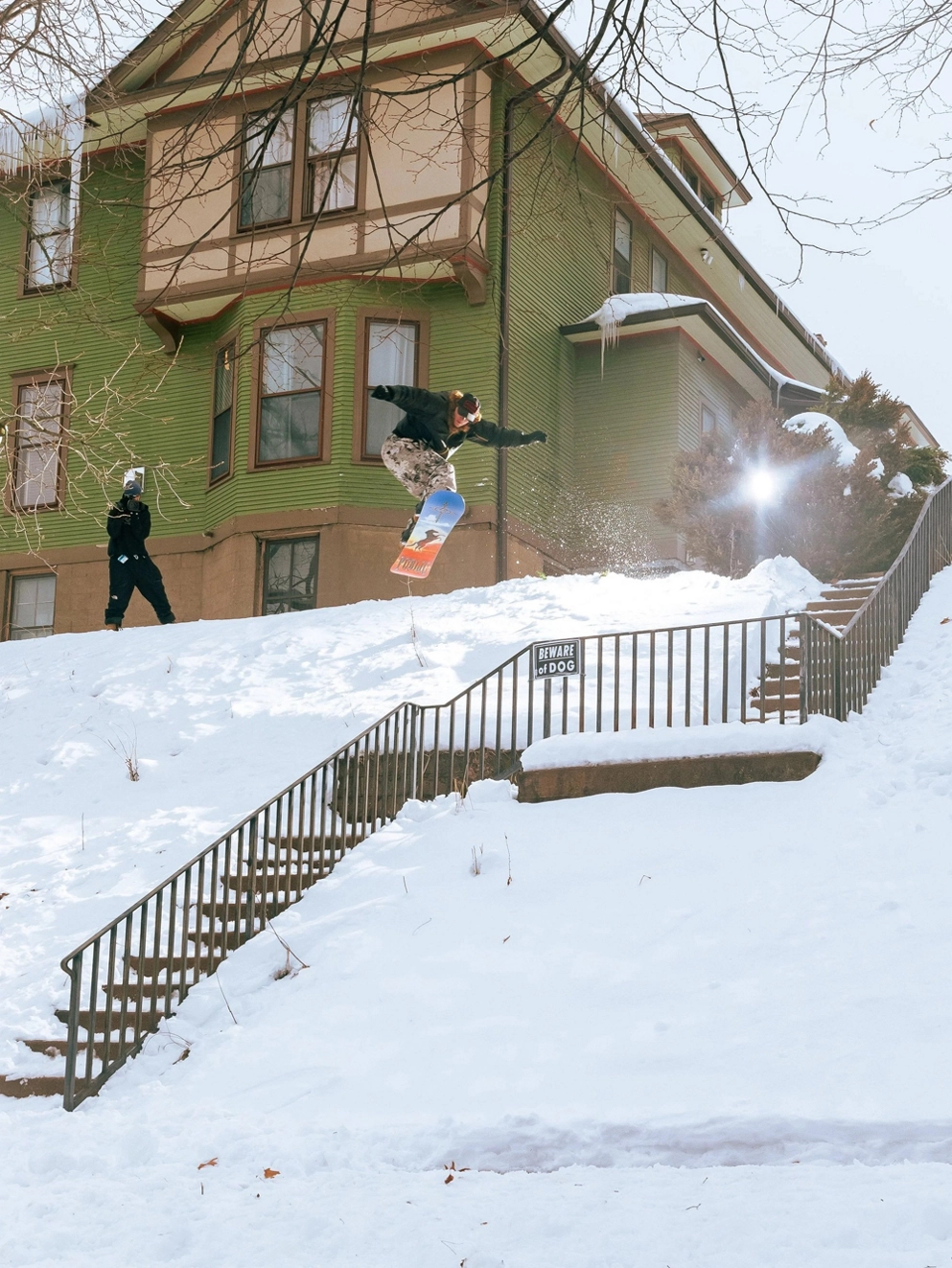 Public Dispute 2025 Snowboard uni