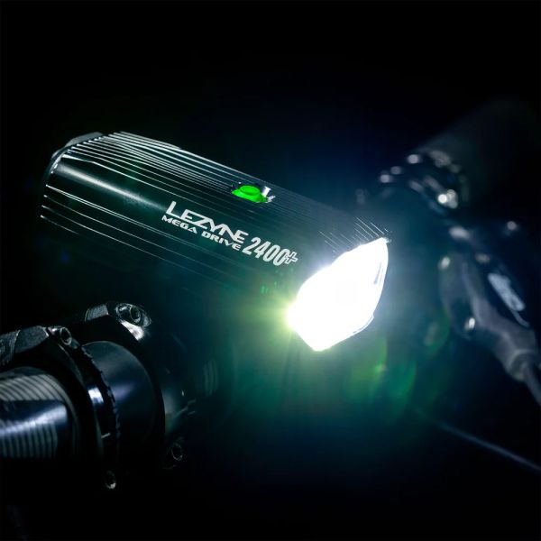 Lezyne Mega Drive Genopladelig Forlygte, 2400 Lumen