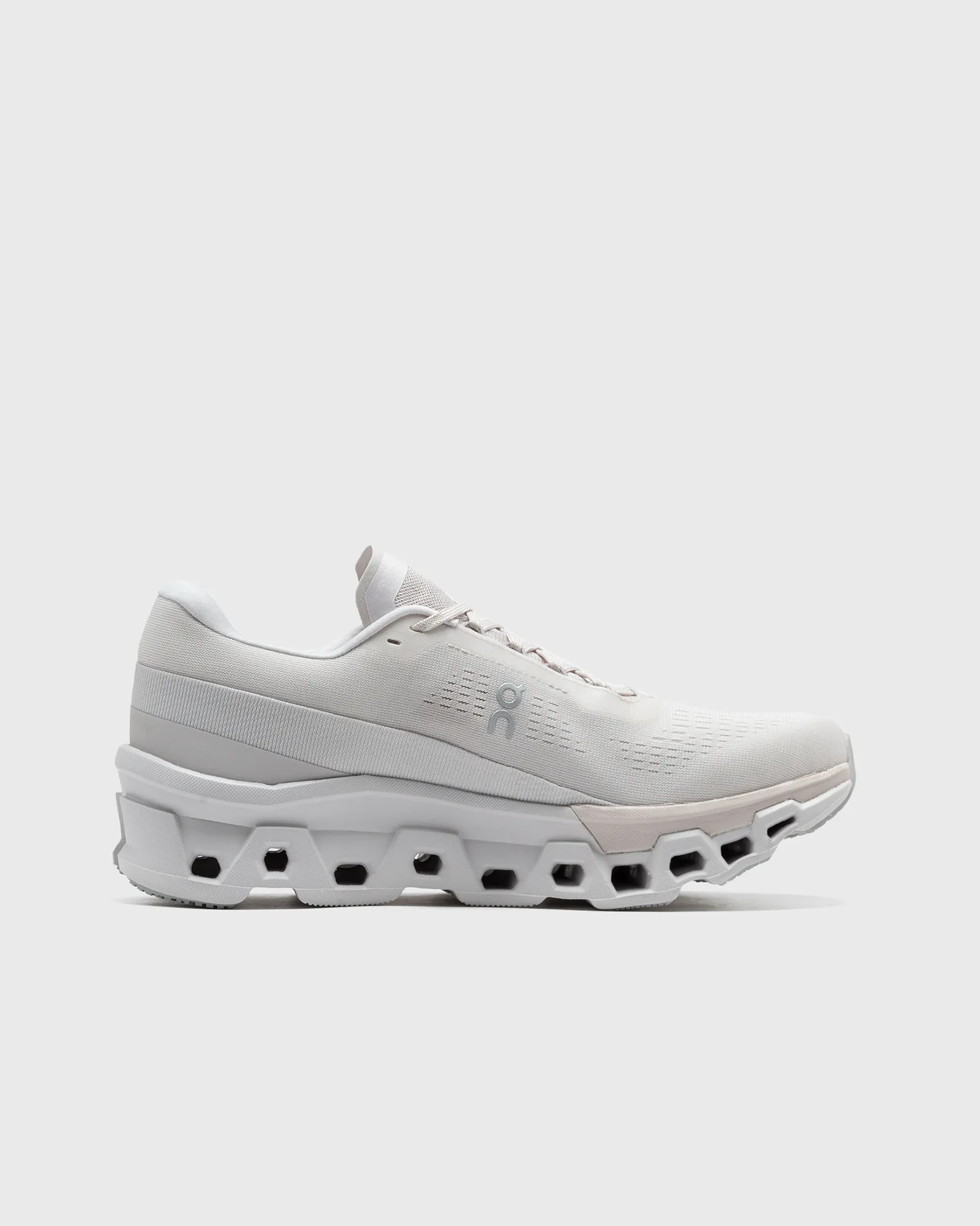 ON Cloudmonster 2