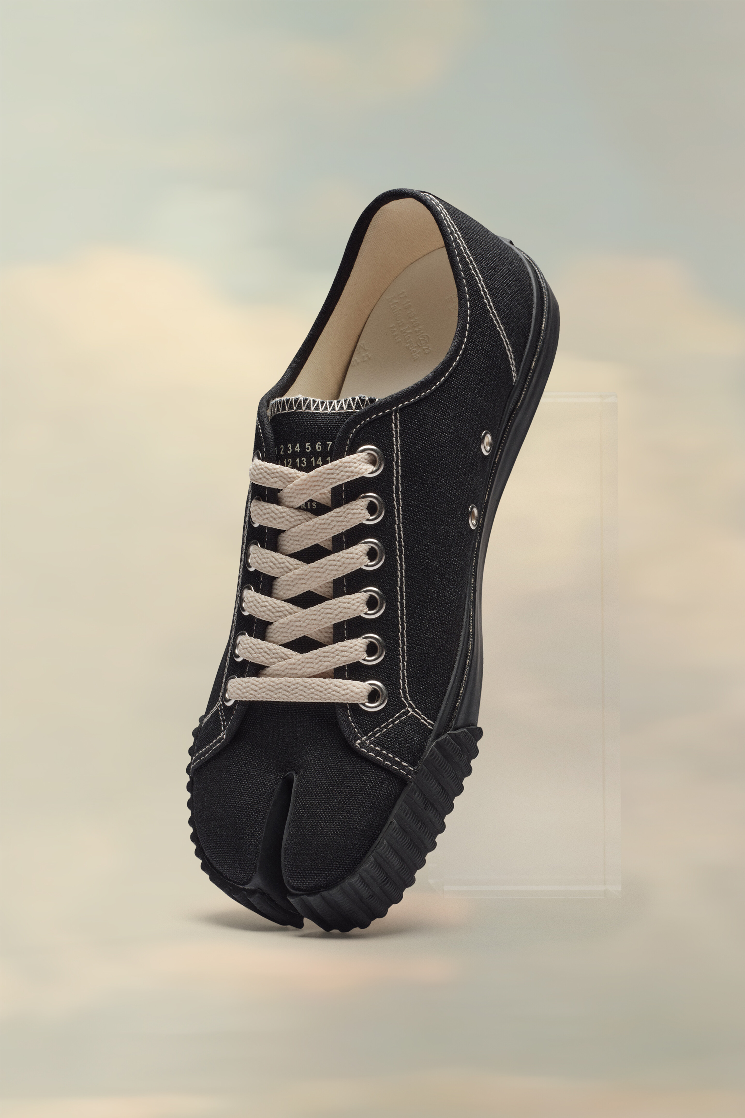 Sneakers Tabi noires en coton pour homme Noir
