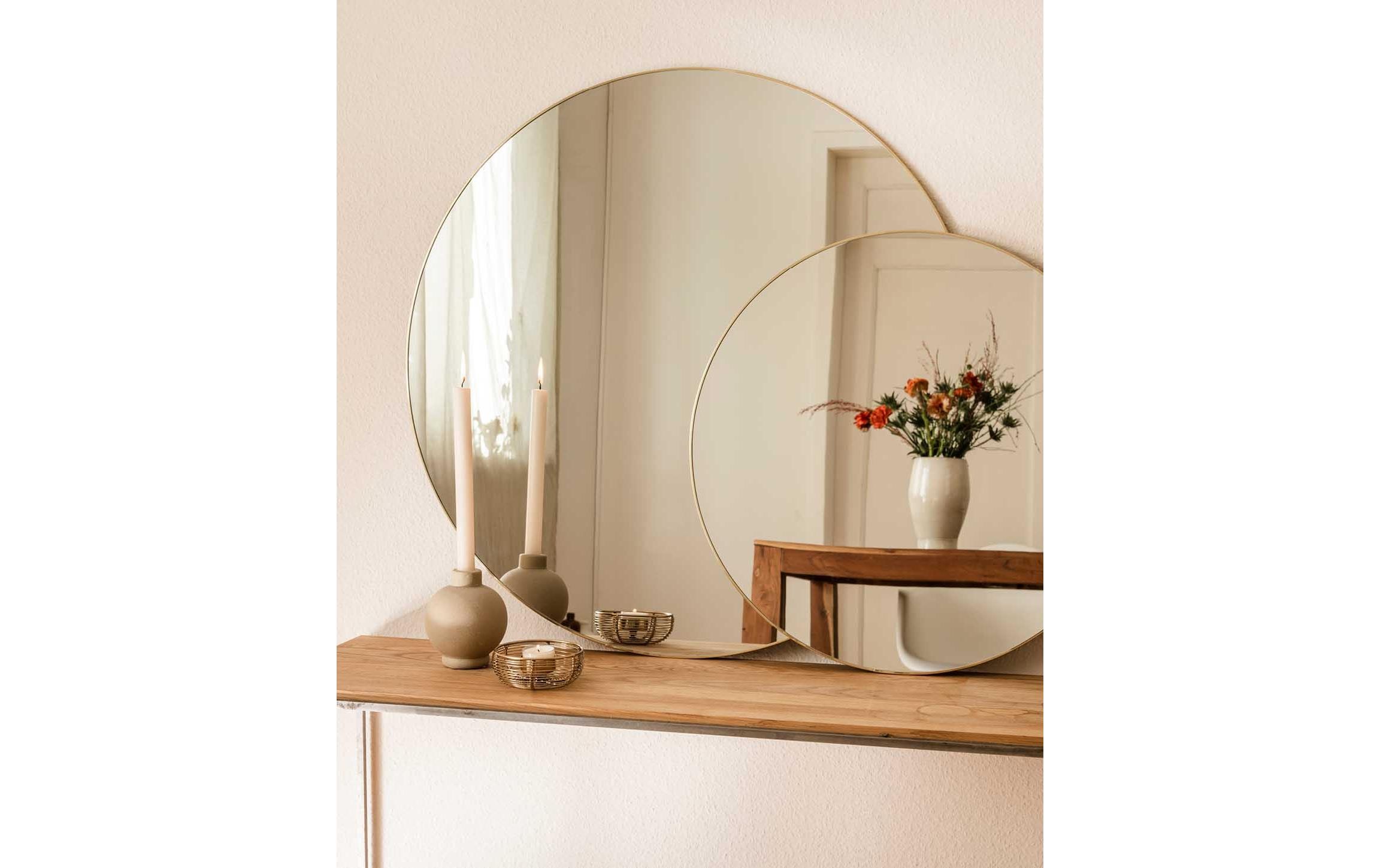 Spiegel Ø 76 cm, GoldSchlichter runder Wandspiegel mit goldenem Rahmen