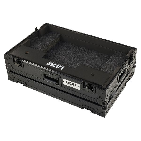 UDG Flight Case Denon DJ SC Live 4