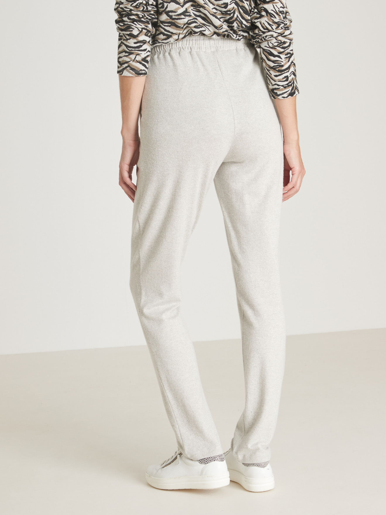 Pantalon élastiqué en maille