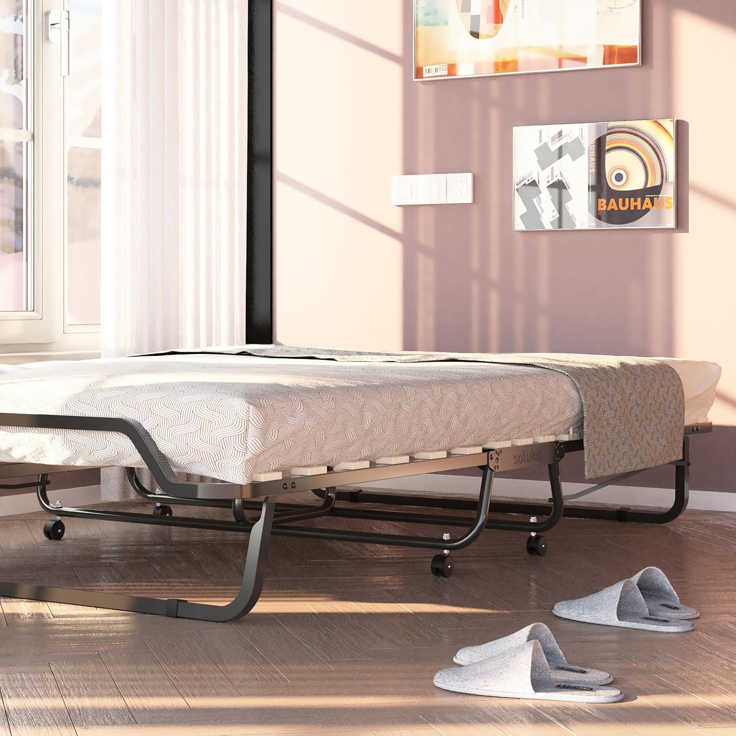 Soluko - | Klappbett mit Matratze und Staubkissen INKLUSIVE + kostenloses Kopfkissen, Stabiler Rahmen und 4 schwenkbare Rollen, 100% Made IN Italy