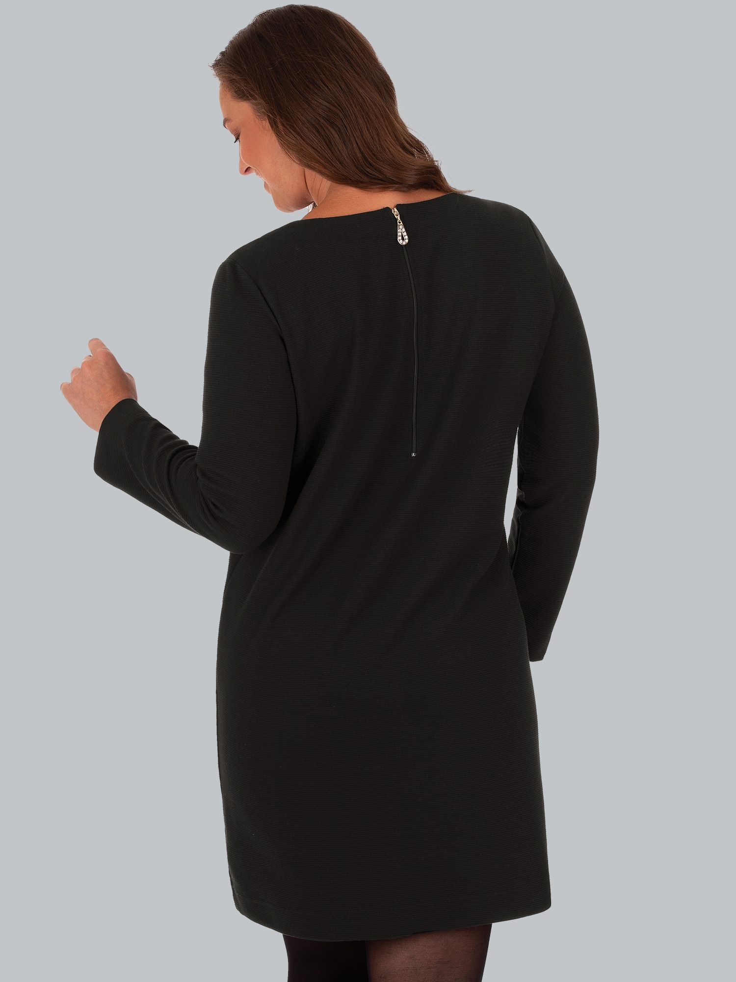 Knielanges Kleid mit langen Ärmeln Schwarz