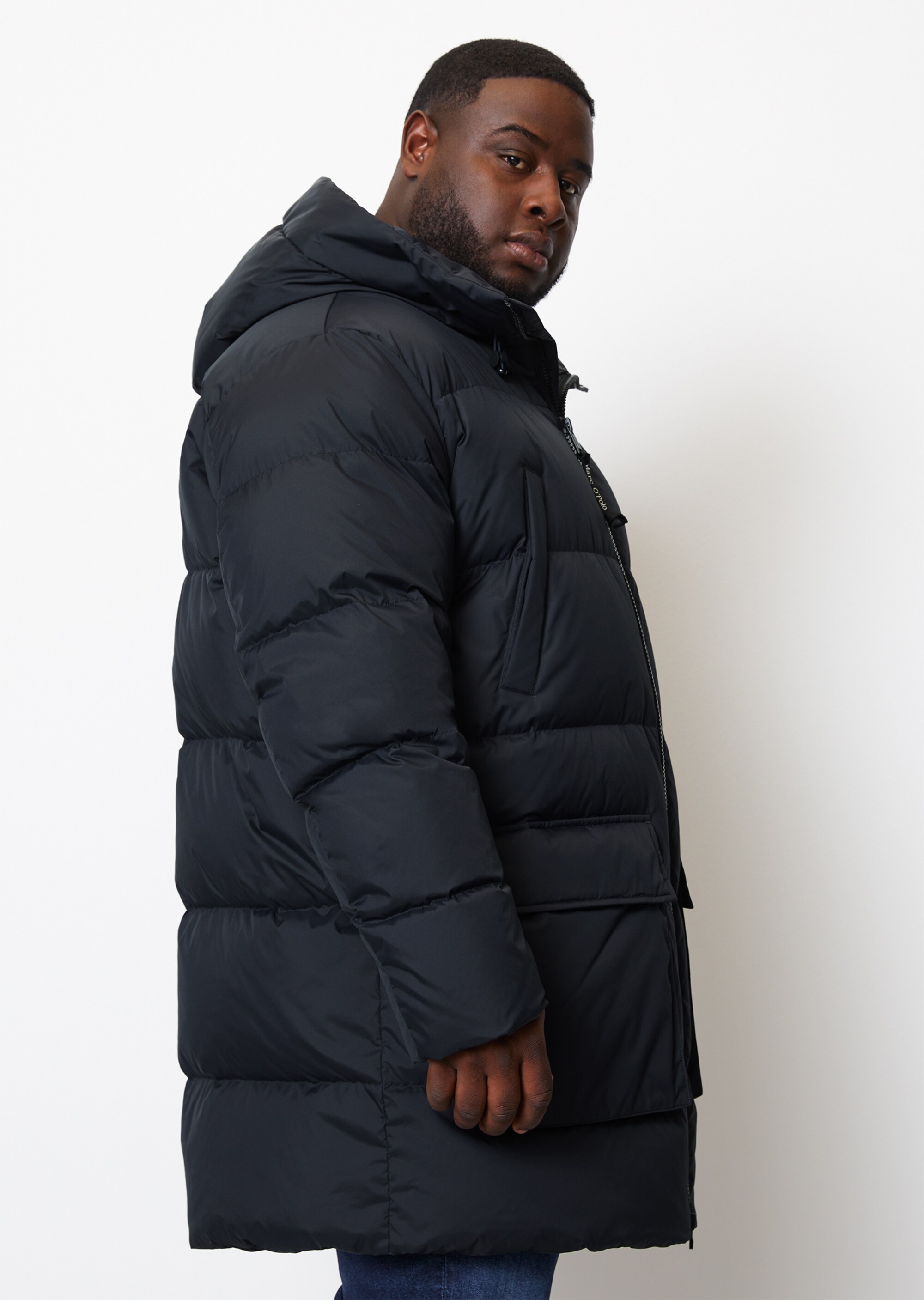 Daunenjacke regular mit wasserabweisender Oberfläche
