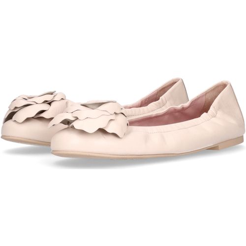 Pretty Ballerinas - Rosario Marrón