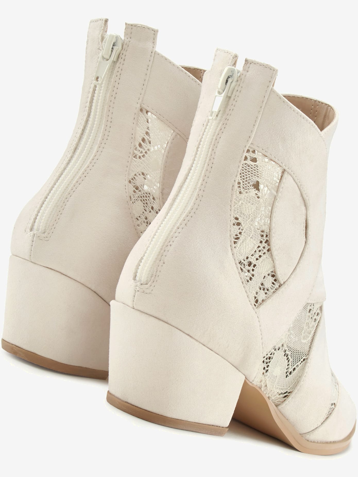 Bottines d'été avec dentelle raffinée