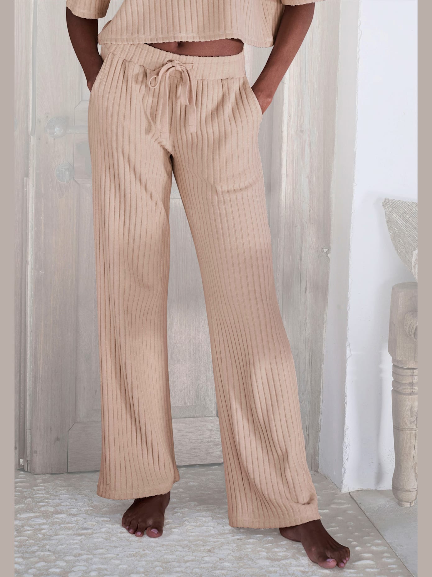 Pantalon d'intérieur pantalon côtelé avec jambes larges