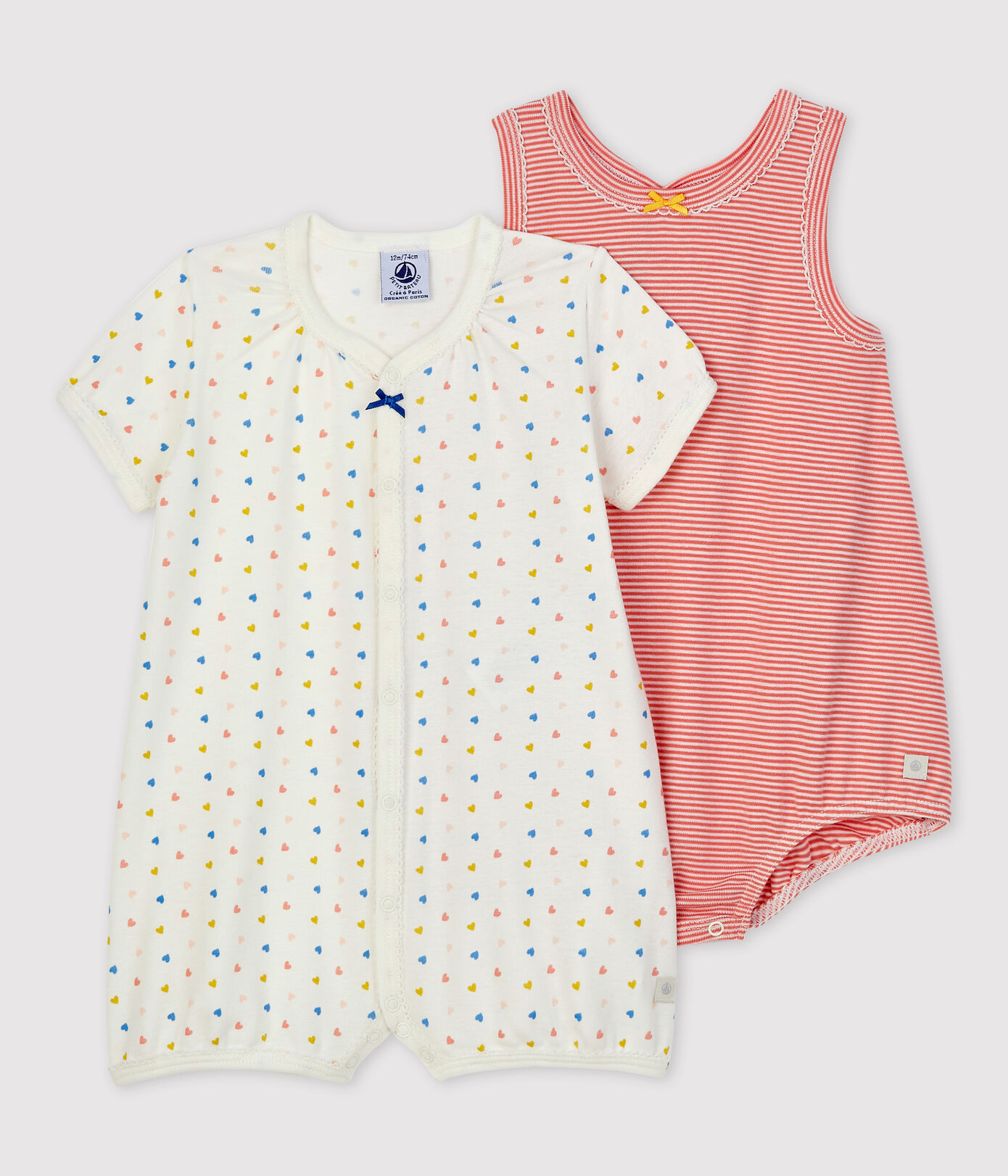 Lot de 2 combicourts coeurs bébé en coton biologique.