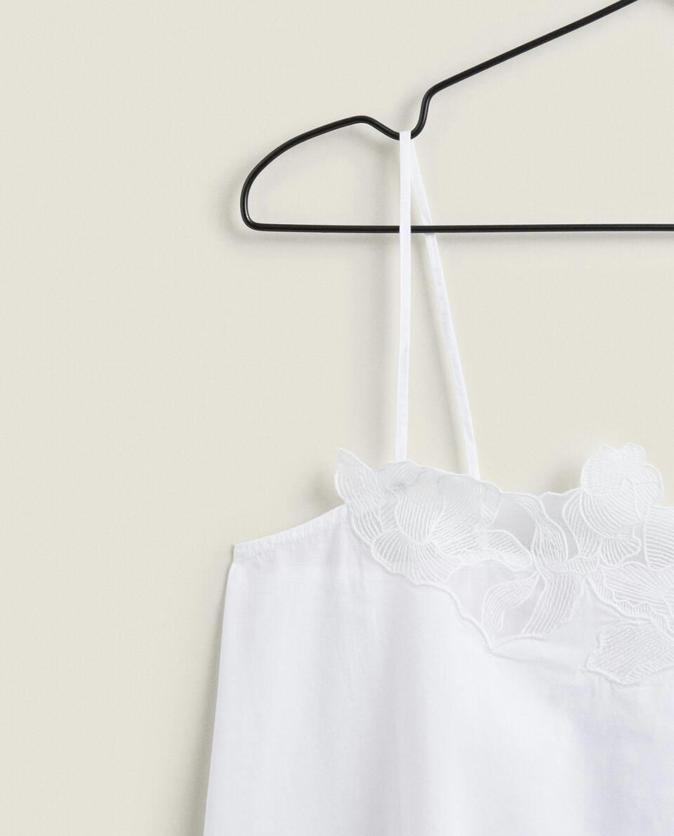 CAMISOLA COM ESTAMPA FLORAL