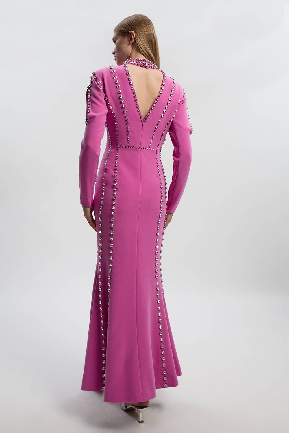 KarenMillen Robe Longue à Détail Décolleté Plongeant Tissée et Ornée de Cristaux