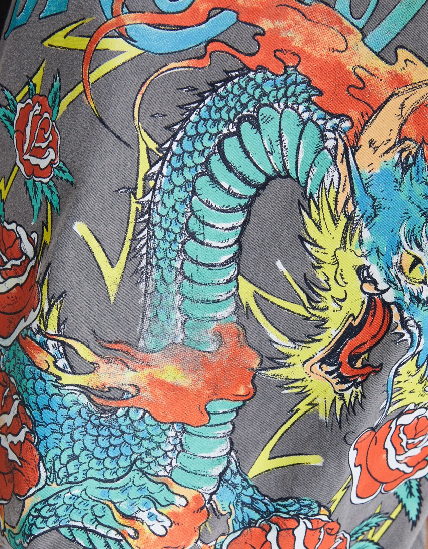 Camiseta oversized de manga curta estampada
