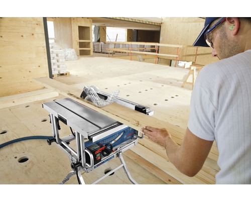 Bosch Professional GTS 10 J tafelzaag inclusief 1 x cirkelzaagblad (Optiline Wood, 254 x 2,8/1,8 x 30 mm, 24 tanden) en accessoires