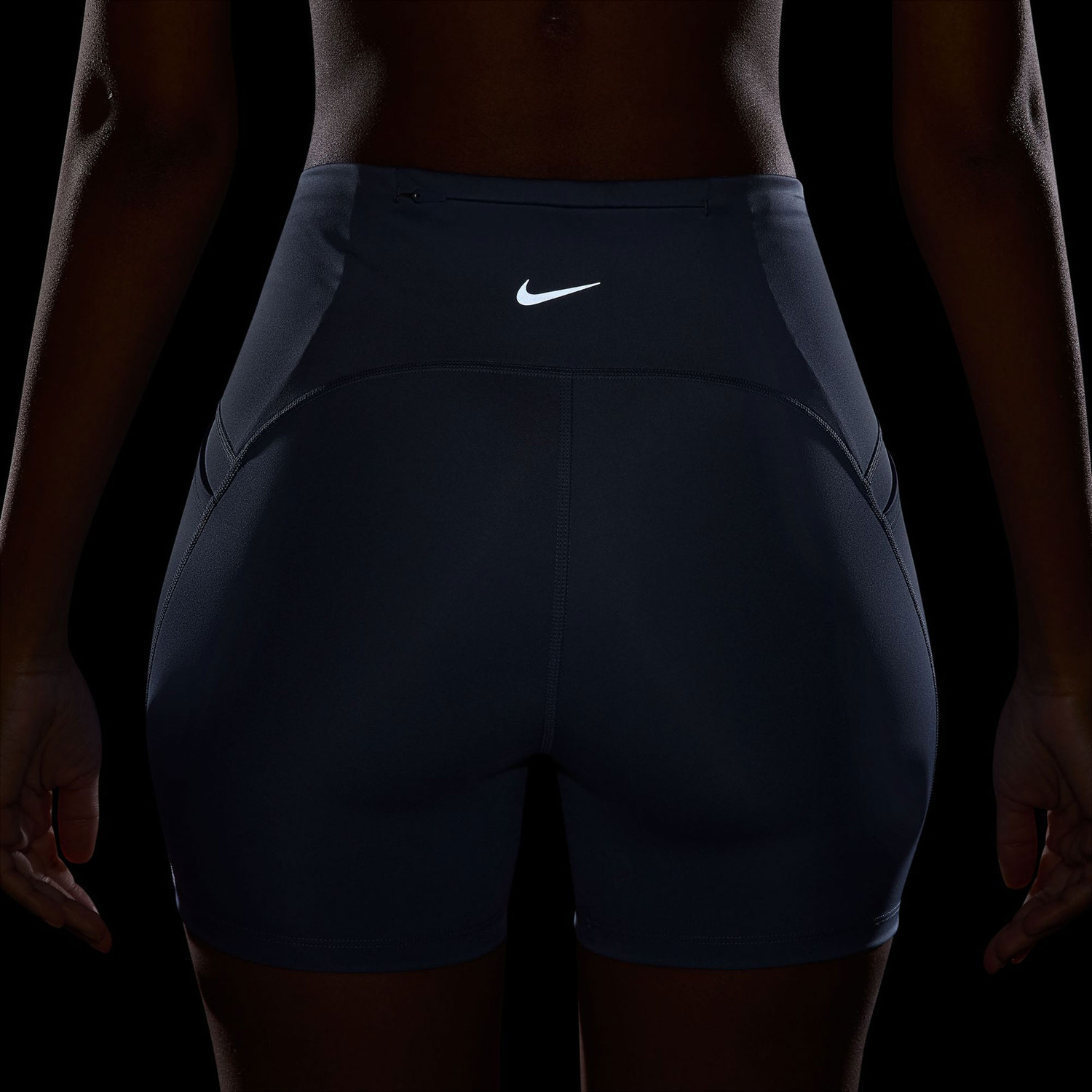 Nike Dri-FIT Swift High-Rise 4'' Short Dames