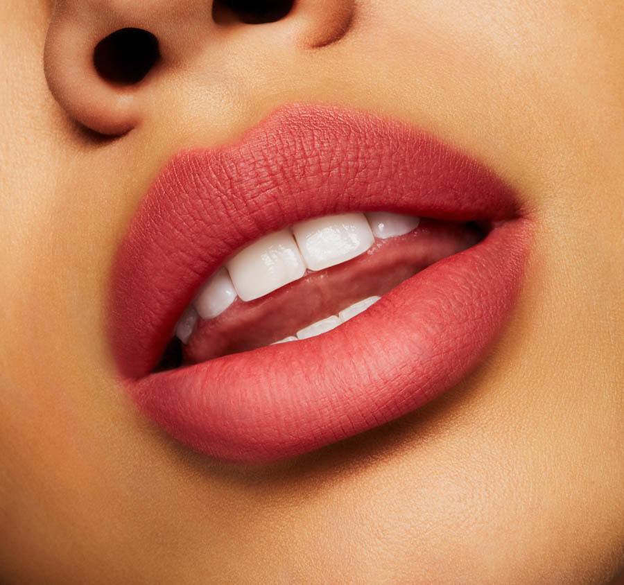 MAC Powder Kiss Lipstick Sheer Outrage 3g