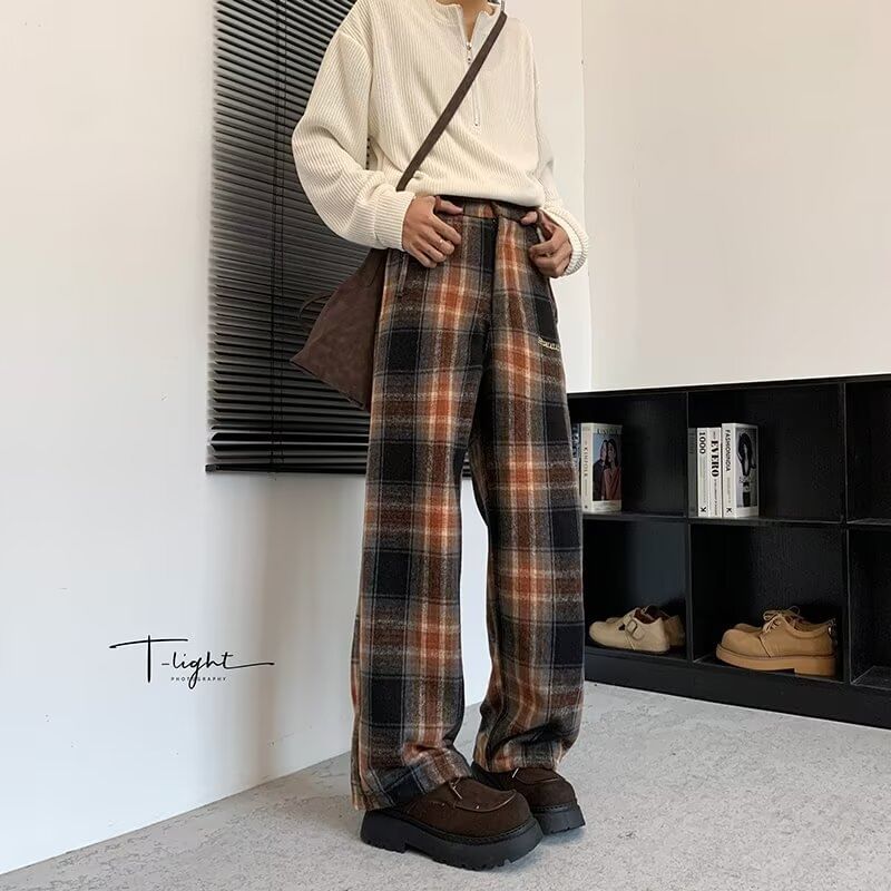 Cowpow - Geruite broek met rechte pijpen en elastische taille