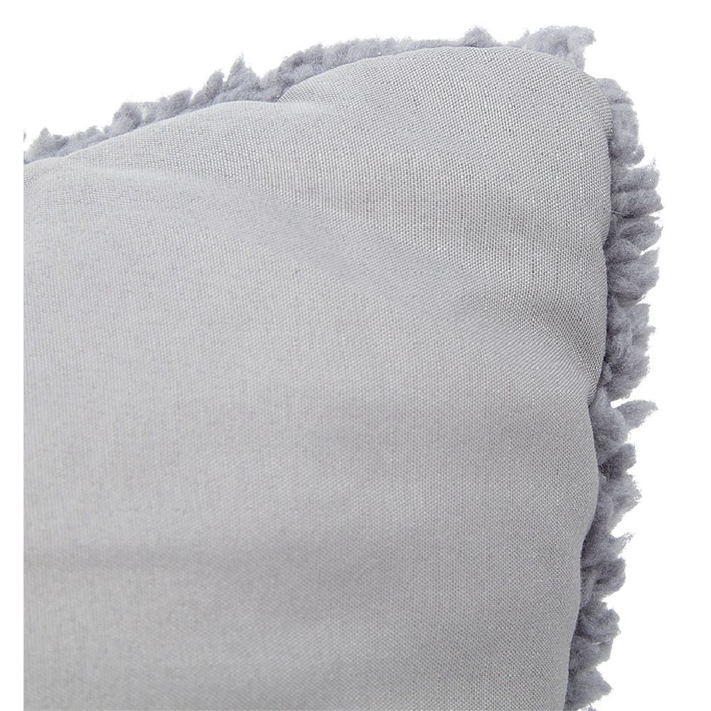 Oreiller carré avec dos sherpa 60x60 cm gris ou taupe