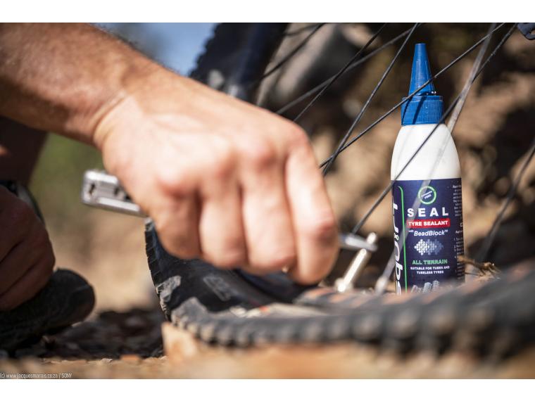 Squirt Sealant