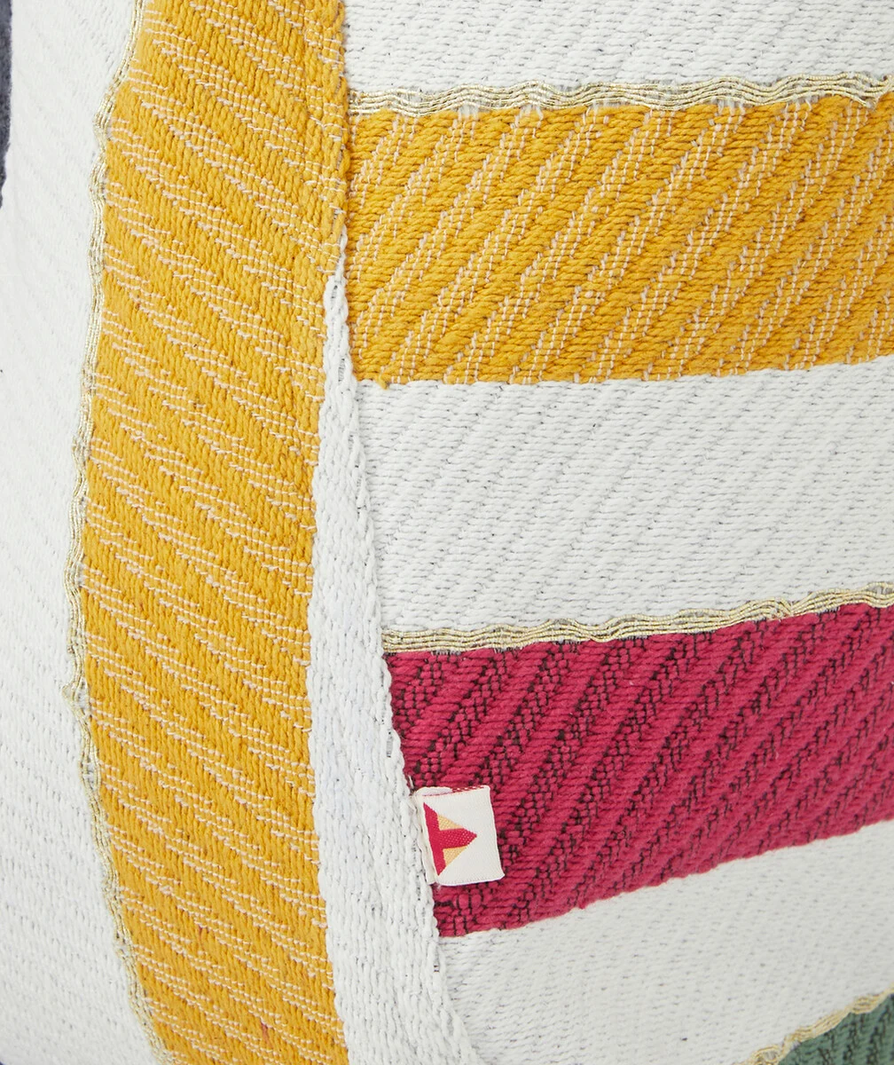 LE SAC CABAS AUX RAYURES COLORÉES EN FIBRES RECYCLÉES