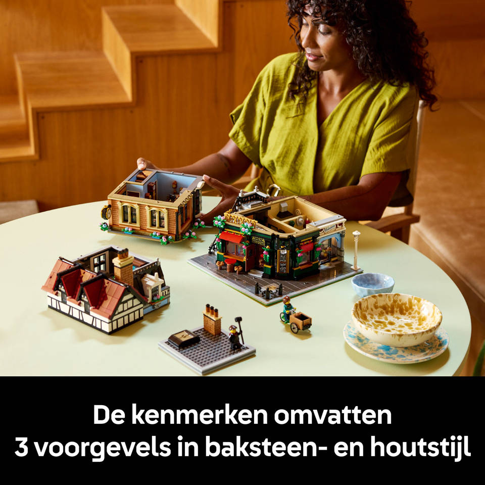 LEGO Icons hoekpand in tudorstijl 10350
