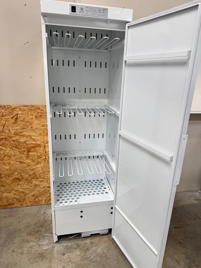 Electrolux tørreskab DC4600HPWR