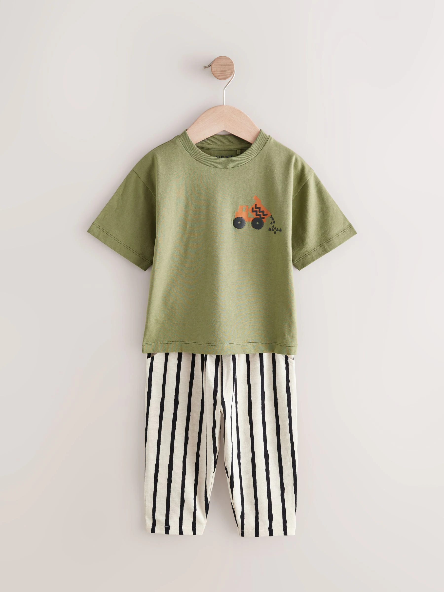 Kaki/groen - Set van 3 T-shirts met korte mouwen en joggingbroeken (3mnd -7jr)