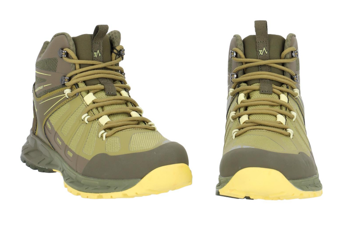 Twentyfour<br>1222 Hiking D