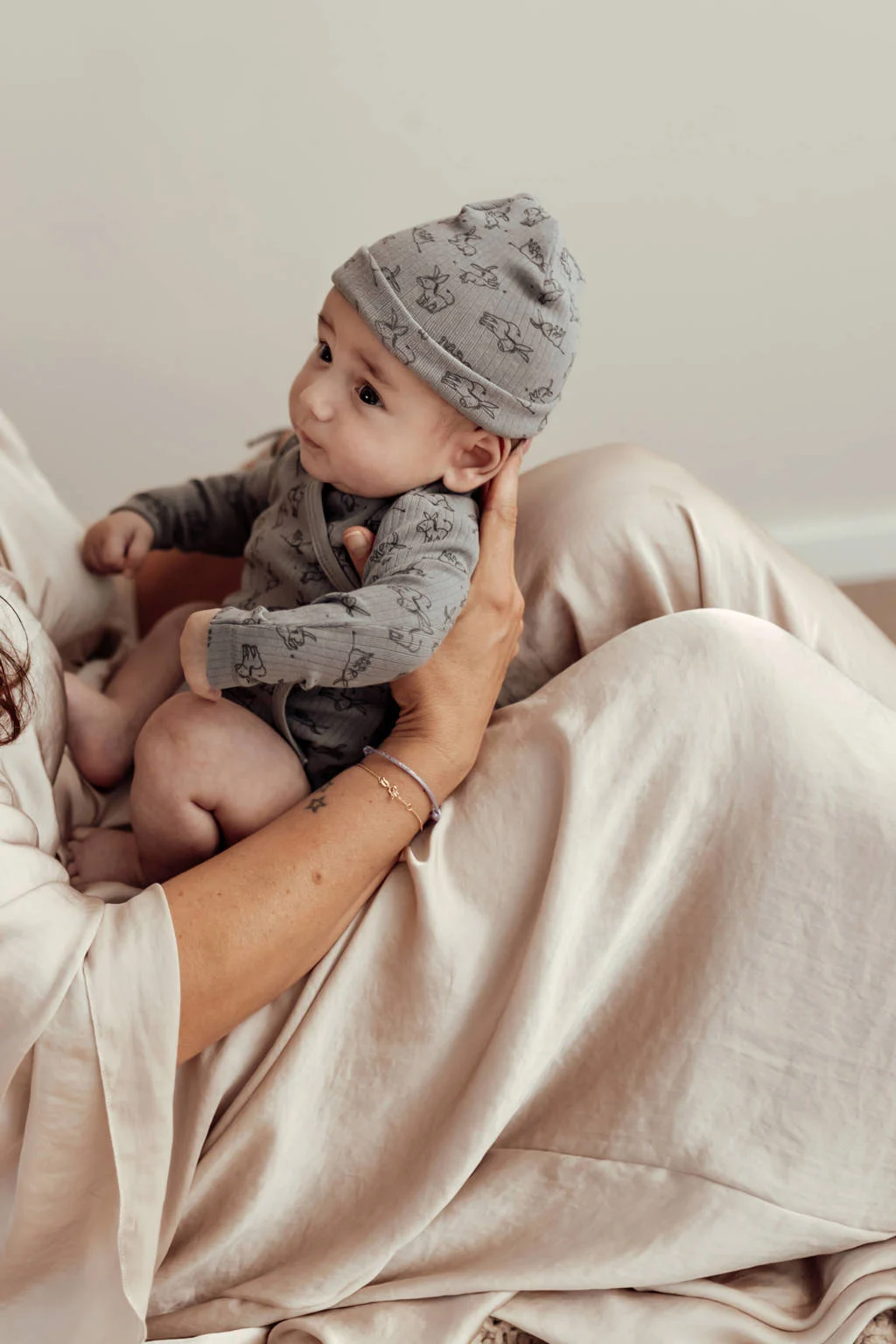 Snoozebaby overslagromper cloudy grey