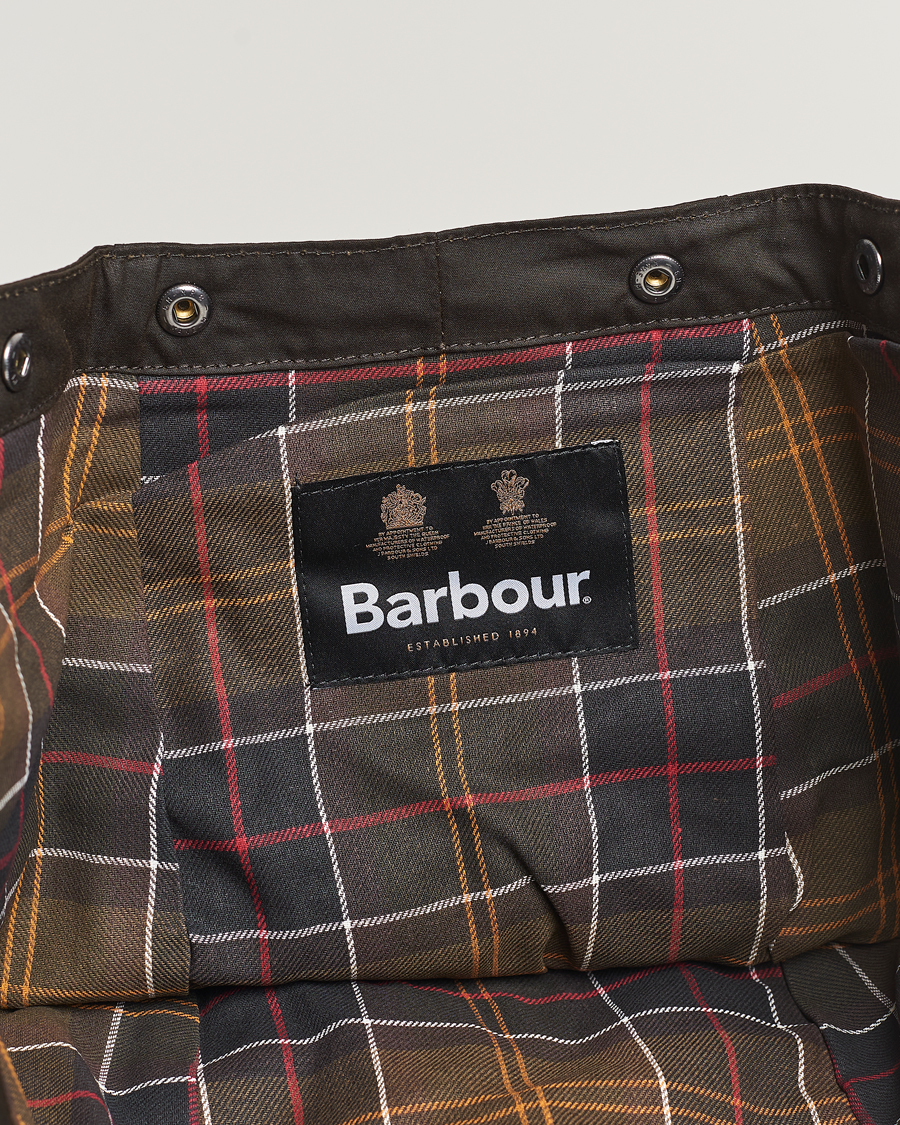 Barbour Lifestyle Classic Sylkoil Hood Olive